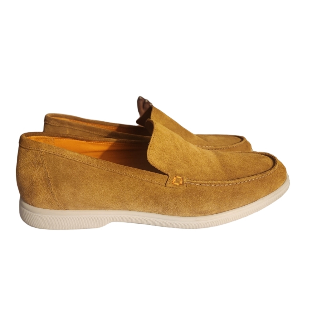 The Oxford Shop Men's Tan Suede Loafers Size